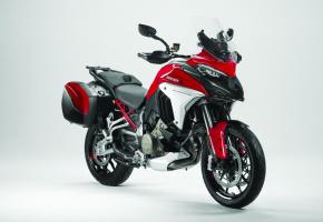 La Kawasaki Ninja 1000 SX fait partie des motos testées par le TCS,  comme la Ducati et la Honda, toutes trois bien notées.DR