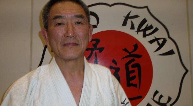 Maître Hiroshi Katanishi, une vie dédiée au judo. Wullschleger.
