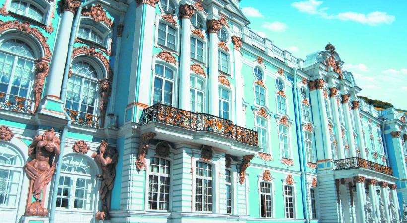 Le Palais Catherine à une trentaine de kilomètres de Saint-Pétersbourg.