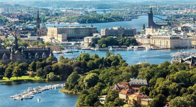 Le pittoresque de Gamla Stan, zone historique. ISTOCK L’élément aquatique est omniprésent dans la capitale suédoise. ISTOCK Stockholm a gardé l’ambiance de son passé maritime. B. PICHON Plus de cinquante ponts relient les différents quartiers de la ville. ISTOCK 