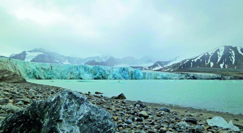 Spectaculaires, les glaciers du Spitzberg n’en sont pas moins en régression.