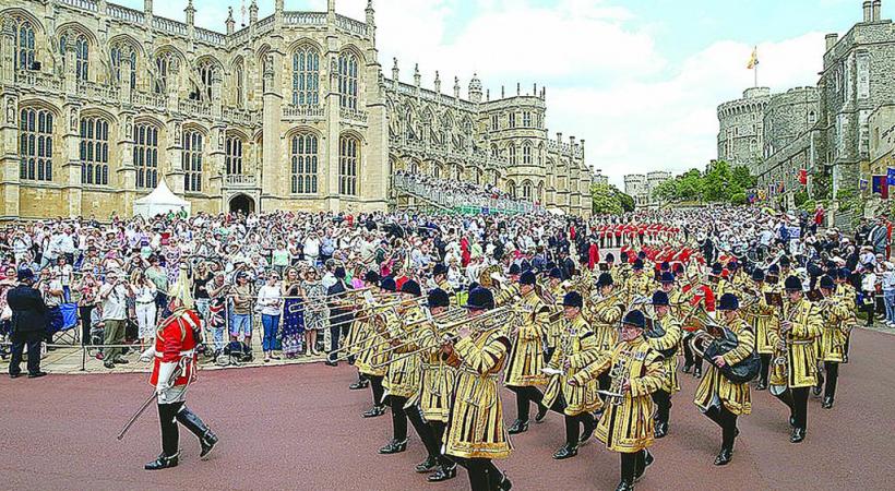 Chaque année la grande procession de l’Ordre de la Jarretière se tient au château de Windsor.
